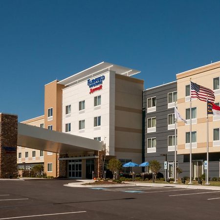 Fairfield Inn & Suites By Marriott Fayetteville North Bagian luar foto