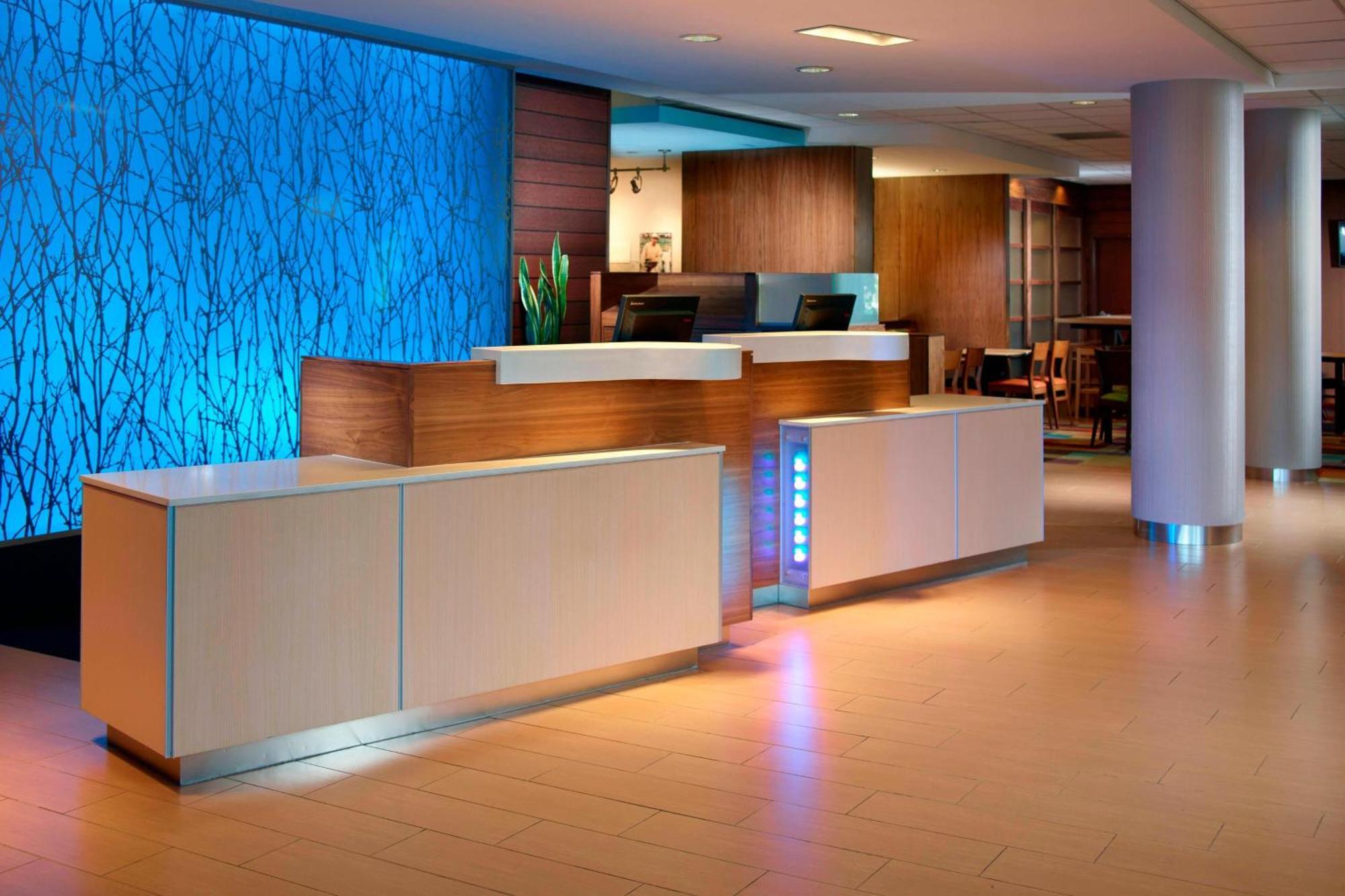 Fairfield Inn & Suites By Marriott Fayetteville North Bagian luar foto