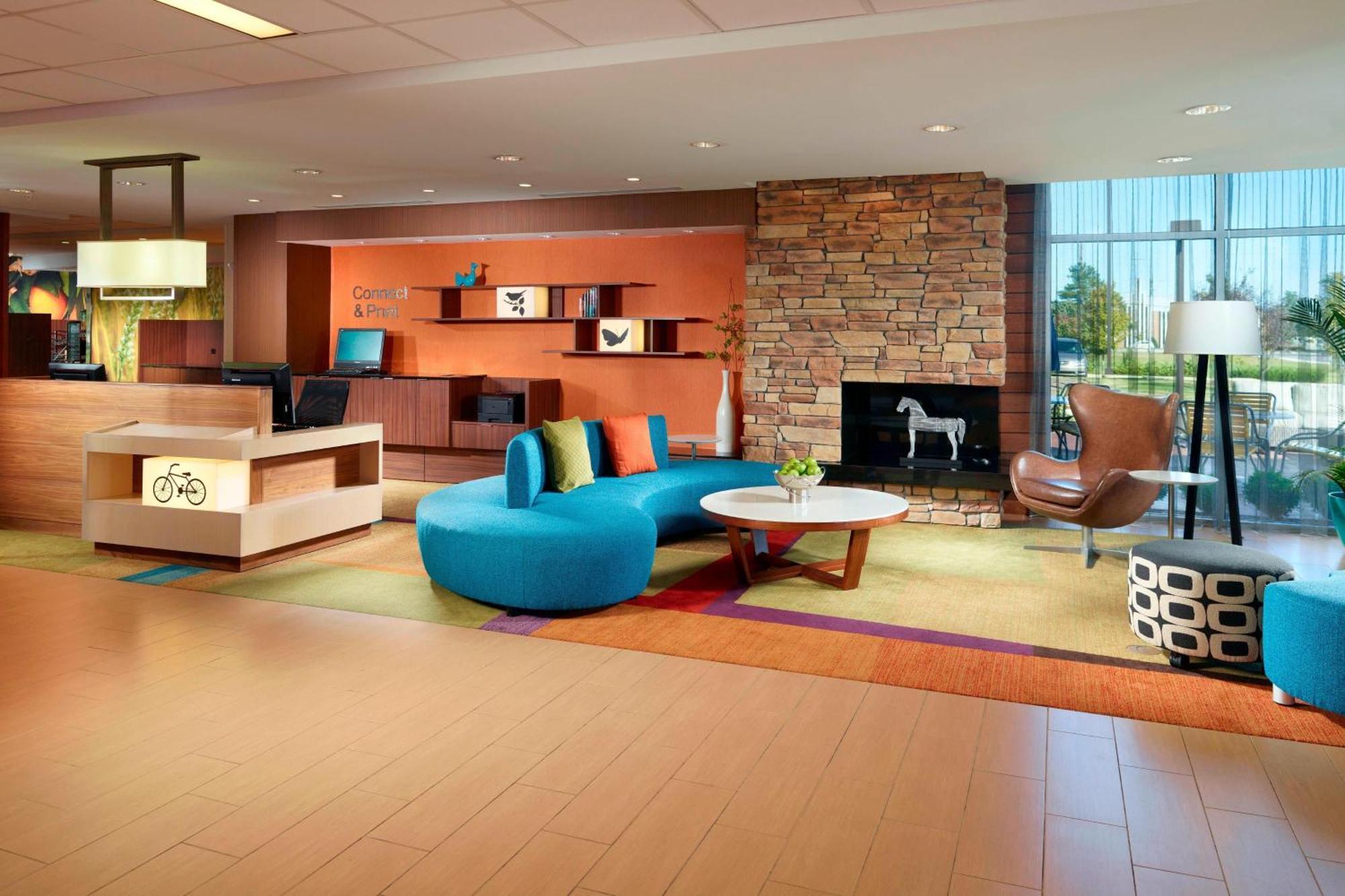 Fairfield Inn & Suites By Marriott Fayetteville North Bagian luar foto