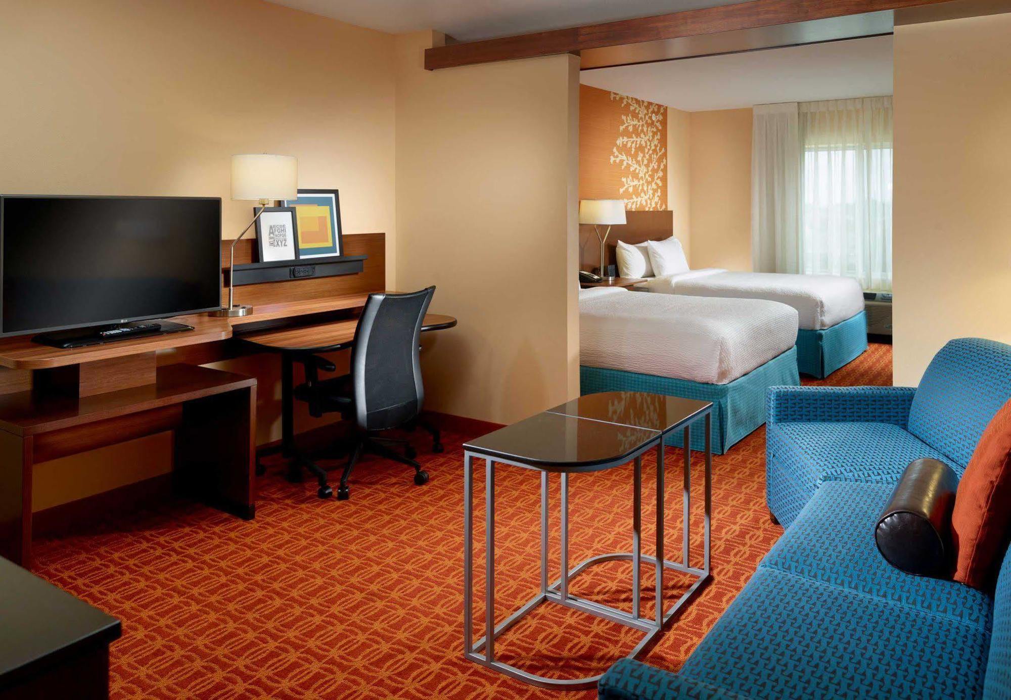 Fairfield Inn & Suites By Marriott Fayetteville North Bagian luar foto